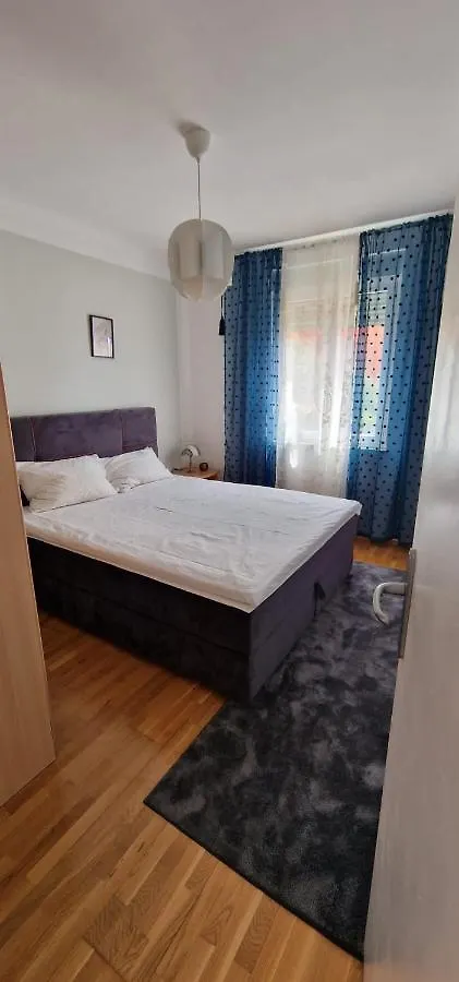Apartment Isabella Zadar 0*,